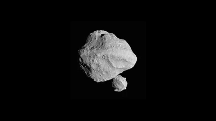 Closer-asteroid_110123_AP.jpg