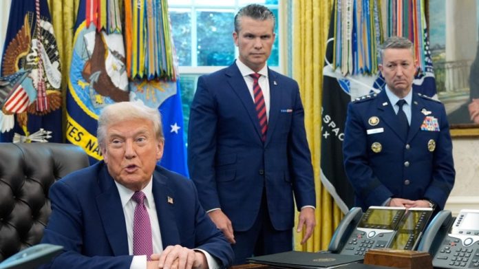 Trump_WarDept_Oval.jpg