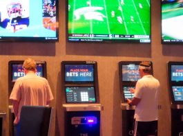 Super Bowl betting buzz: How one $100 bet could turn into $310,000